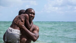  Mahershala Ali interpeta o cubano Ruan, em Moonlight. Imagem: Reprodução. 