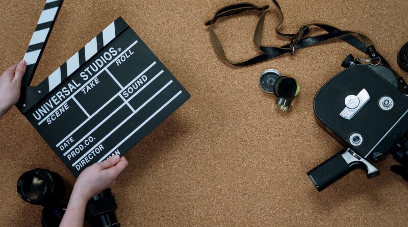 pexels-cottonbro-3945317