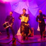 Coletivo DUO apresenta o espetáculo infantojuvenil “Em Busca da Ilha Desconhecida”