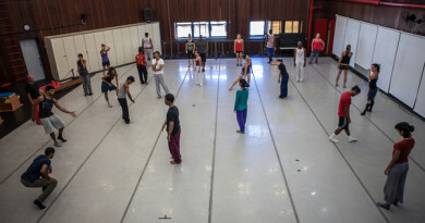 Balé Teatro Castro Alves (BTCA) oferece aulas abertas ministradas por dançarinos do próprio elenco