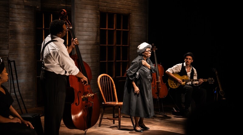 FURACÃO, Amok Teatro © Renato Mangolin_ALTA 037_