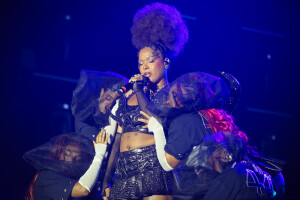 MC Luanna no AFROPUNK Brasil. Foto: Raniele Amorim