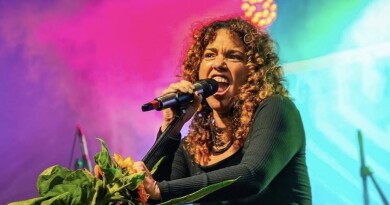 “Elas Cantam Raul” celebra o mês das mulheres no dia 19 de março, na Varanda do SESI Rio Vermelho