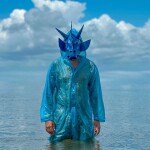 Exposição “Monstrografia” leva o fascínio das máscaras do imaginário popular para arte contemporânea