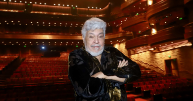 Neste sábado (18), Sidney Magal convida para seu baile de 60 anos de carreira na Concha Acústica Neste sábado (18), Sidney Magal convida para seu baile de 60 anos de carreira na Concha Acústica