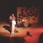 Alex Simões leva Poeformance, livro E oficina para três territórios da Bahia em outubro